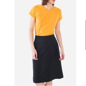 “Aptitude skirt” in Navy